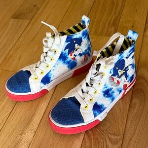 Sonic Kids High-Top Sneakers - Blue and Red
